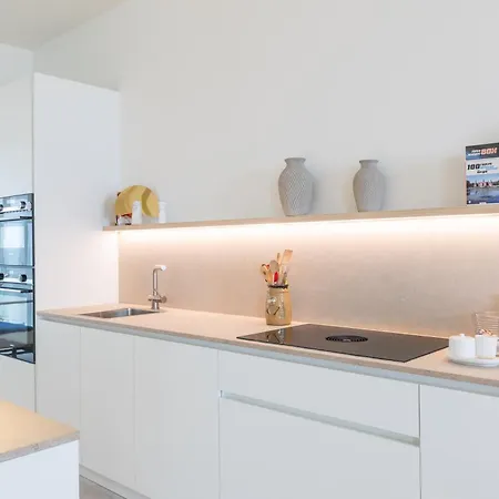 Lecomte Apartman *